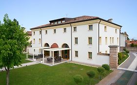 Albergo Antica Corte Marchesini