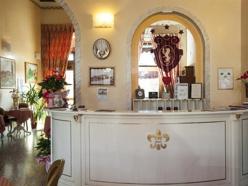 Albergo Antica Corte Marchesini Campagna Lupia Esterno foto