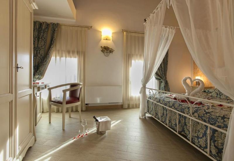 Albergo Antica Corte Marchesini Campagna Lupia Esterno foto