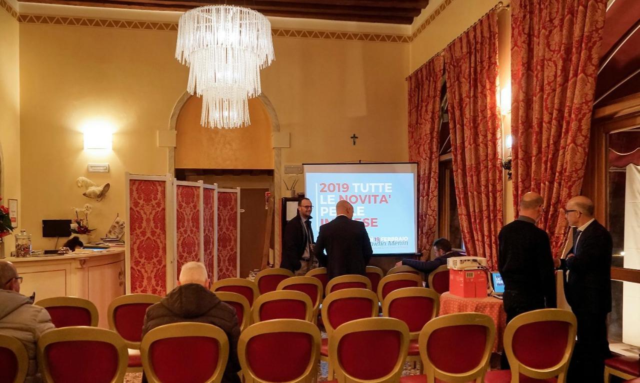 Albergo Antica Corte Marchesini Campagna Lupia Esterno foto